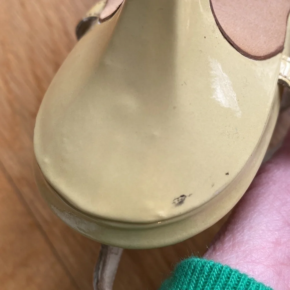 Manolo Blahnik Strappy Heels in Size 36.5 - Classic and Elegant